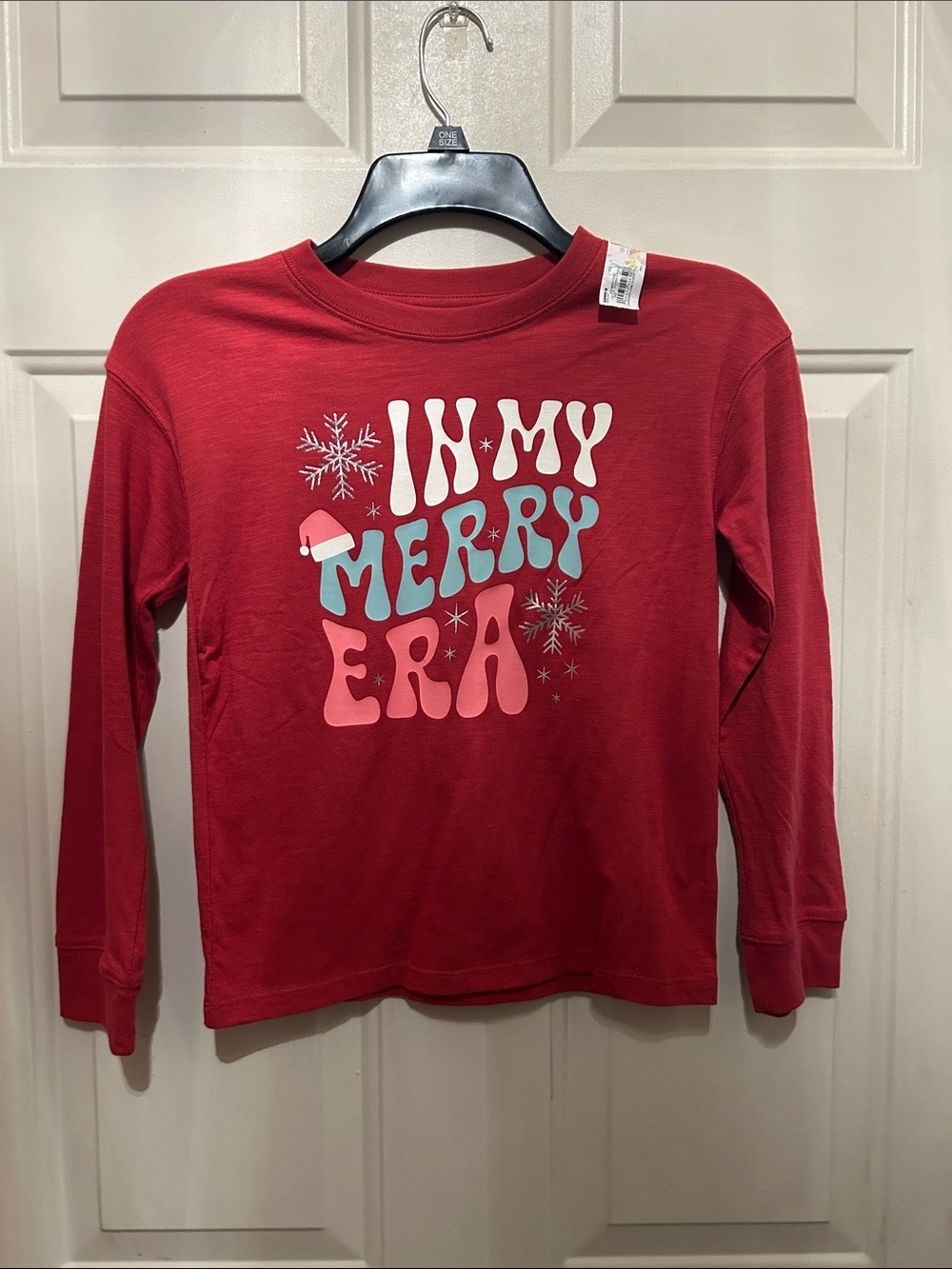 NWTs Girls Small (oversized tee 7) Red Long-Sleeve 'In My Merry Era' Graphic Tee